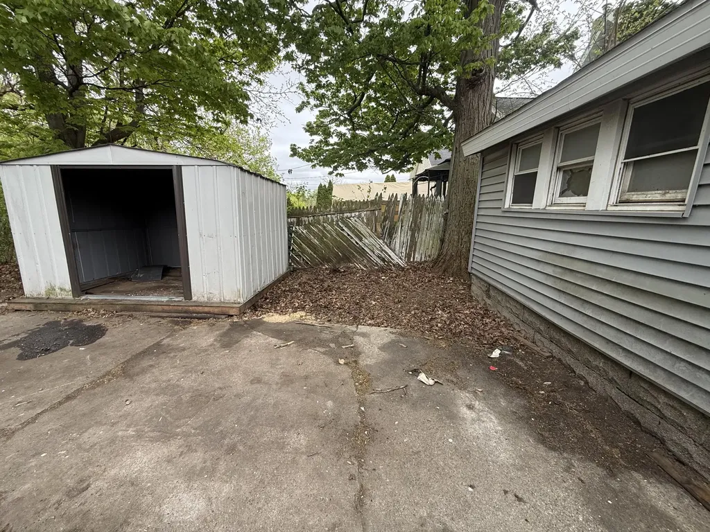 1801 S Washington Avenue Lansing City MI 48910