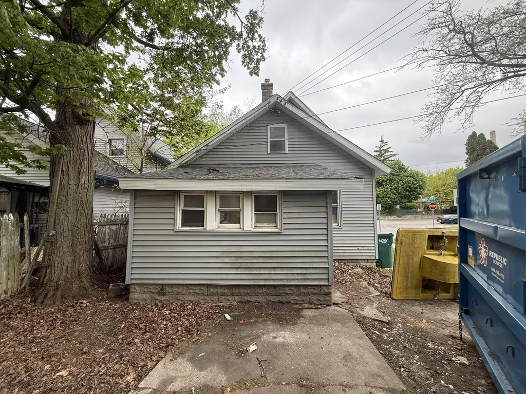 1801 S Washington Avenue Lansing City MI 48910