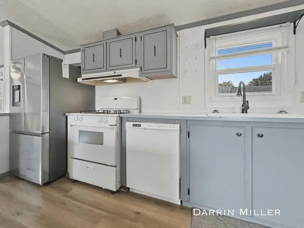 84 Maple Court Muskegon Charter Township MI 49445