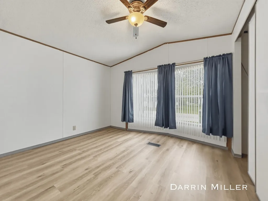 84 Maple Court Muskegon Charter Township MI 49445