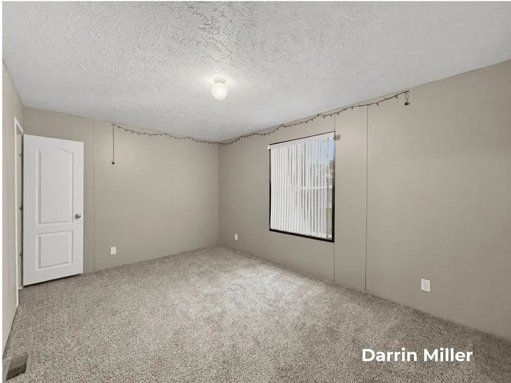 1436 Sarnia Street Muskegon City MI 49444