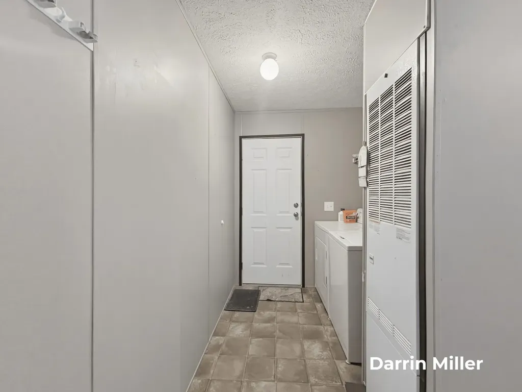 1436 Sarnia Street Muskegon City MI 49444