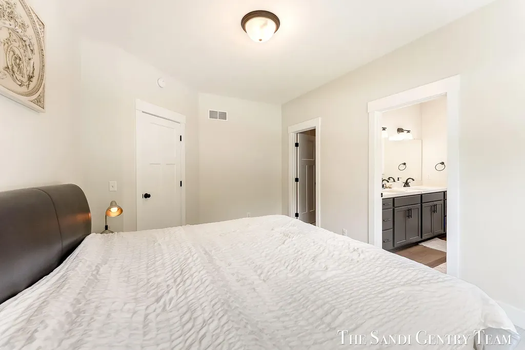 10775 Lance Avenue Allendale Charter Township MI 49401