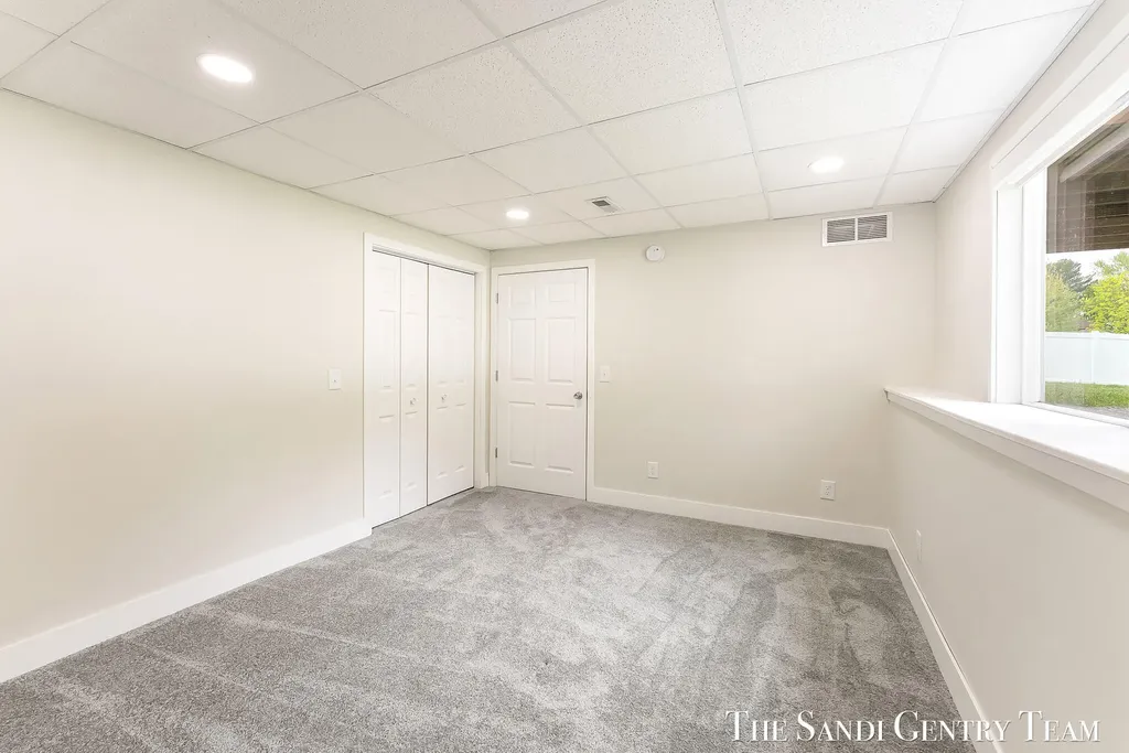 10775 Lance Avenue Allendale Charter Township MI 49401