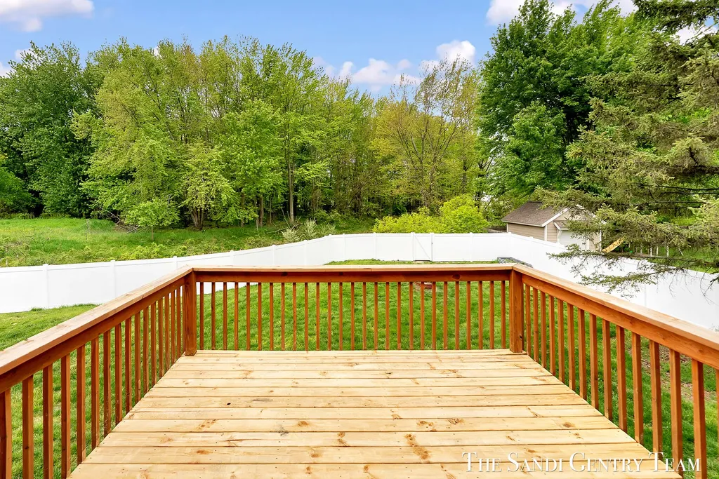 10775 Lance Avenue Allendale Charter Township MI 49401