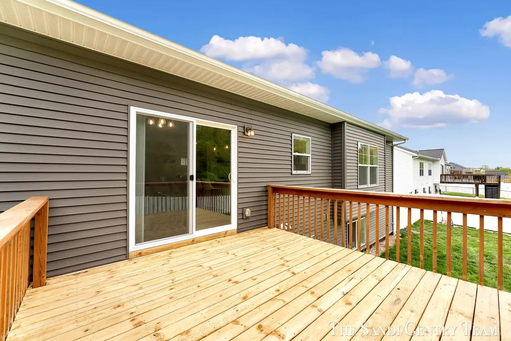 10775 Lance Avenue Allendale Charter Township MI 49401