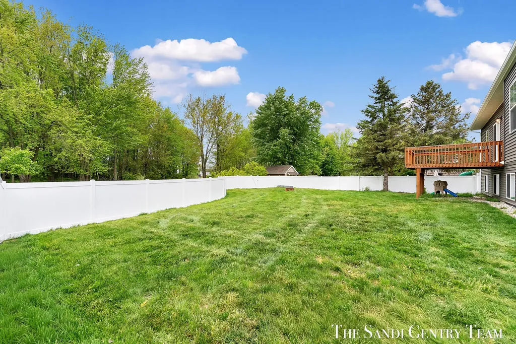 10775 Lance Avenue Allendale Charter Township MI 49401