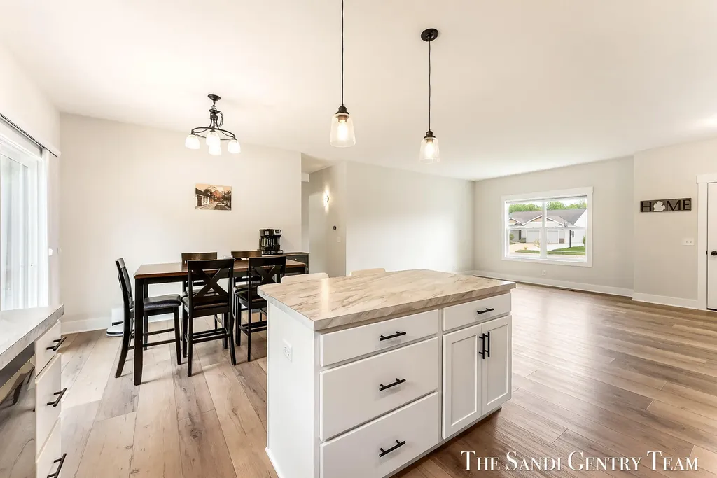 10775 Lance Avenue Allendale Charter Township MI 49401