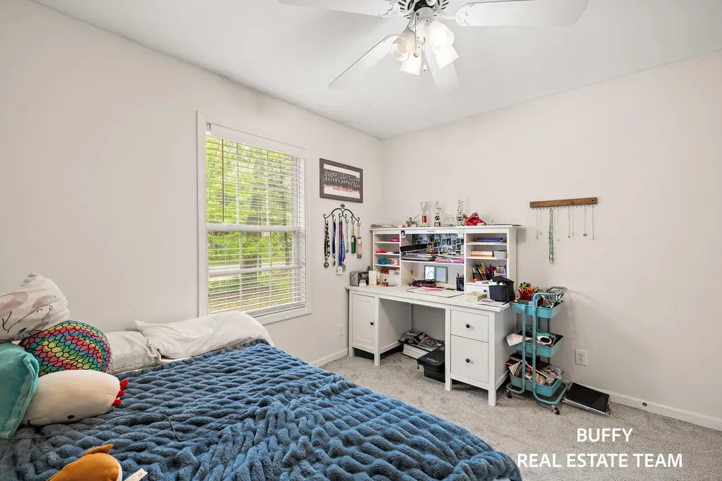 15892 Groesbeck Street Grand Haven Charter Township MI 49417