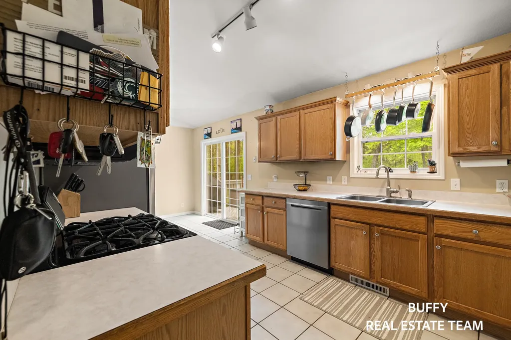 15892 Groesbeck Street Grand Haven Charter Township MI 49417