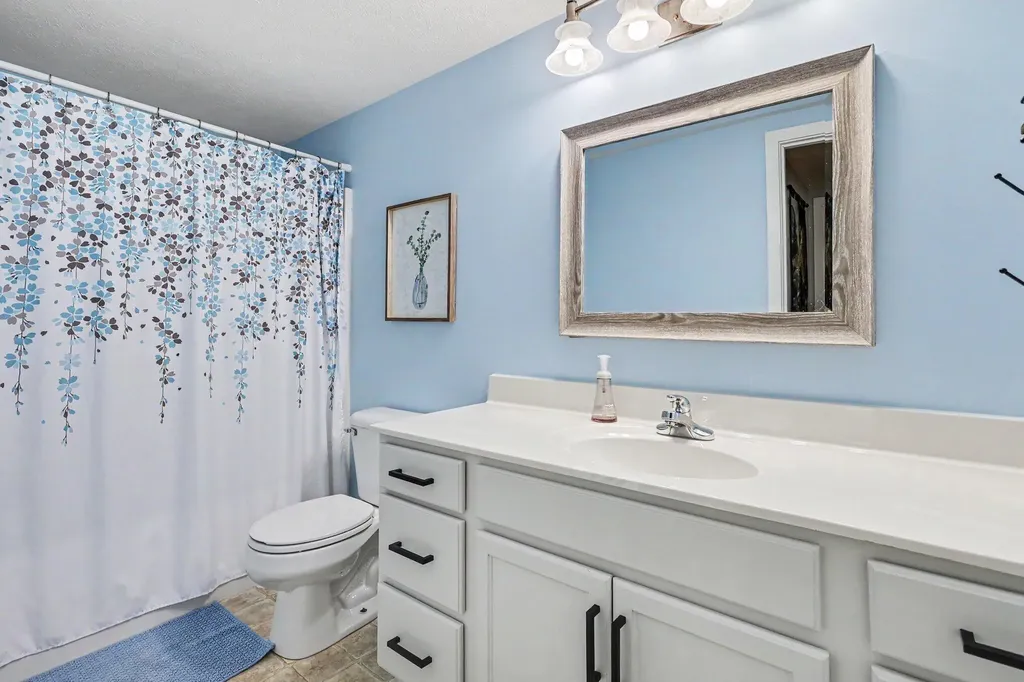 2970 Pebblestone Drive Georgetown Charter Township MI 49426