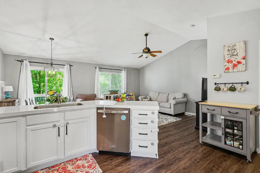 2970 Pebblestone Drive Georgetown Charter Township MI 49426