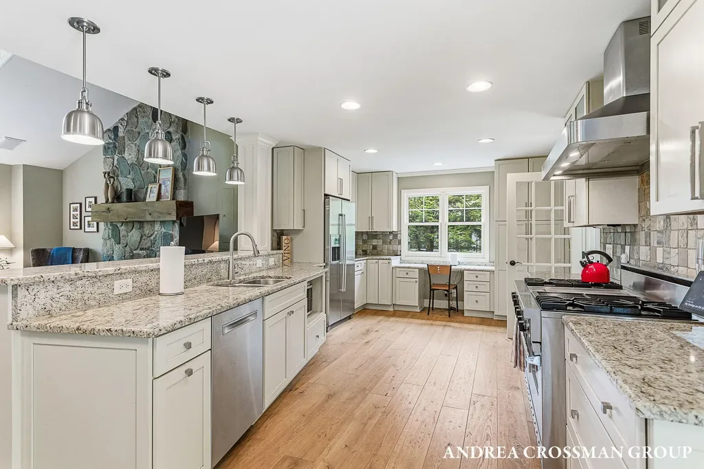 2338 Lakeshore Drive Ganges Township MI 49408