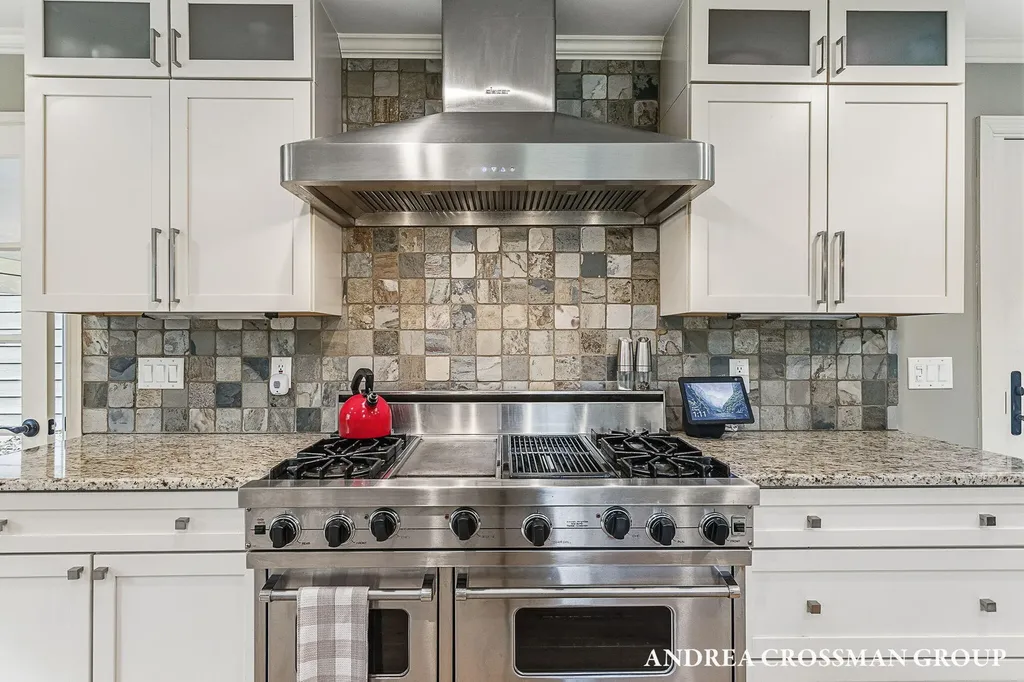 2338 Lakeshore Drive Ganges Township MI 49408