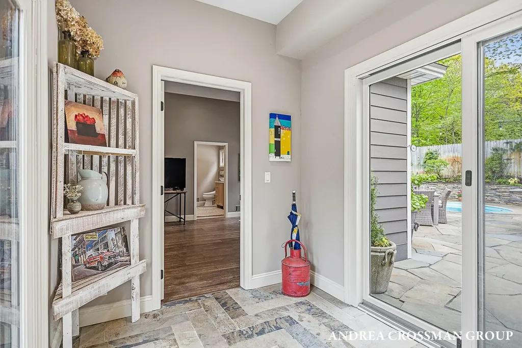 2338 Lakeshore Drive Ganges Township MI 49408