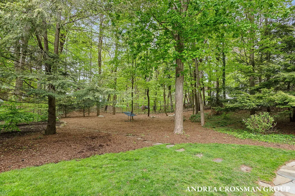 2338 Lakeshore Drive Ganges Township MI 49408