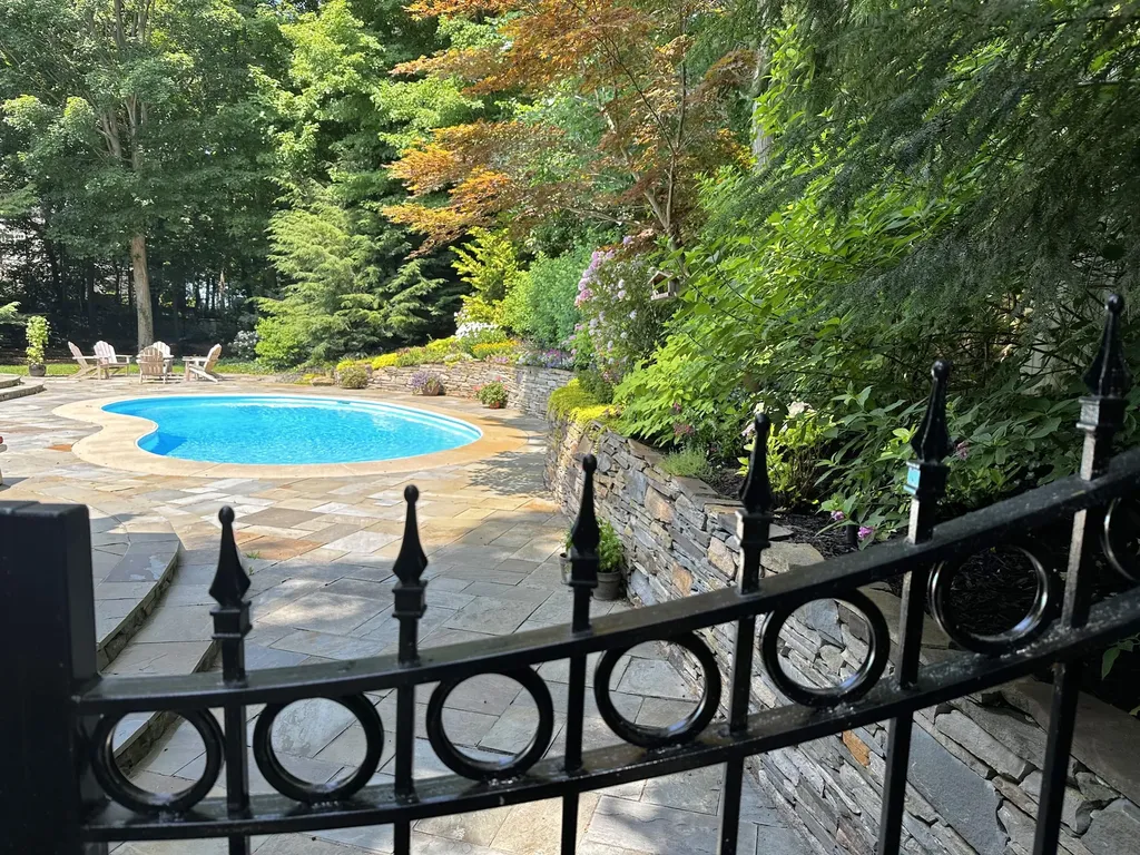 2338 Lakeshore Drive Ganges Township MI 49408