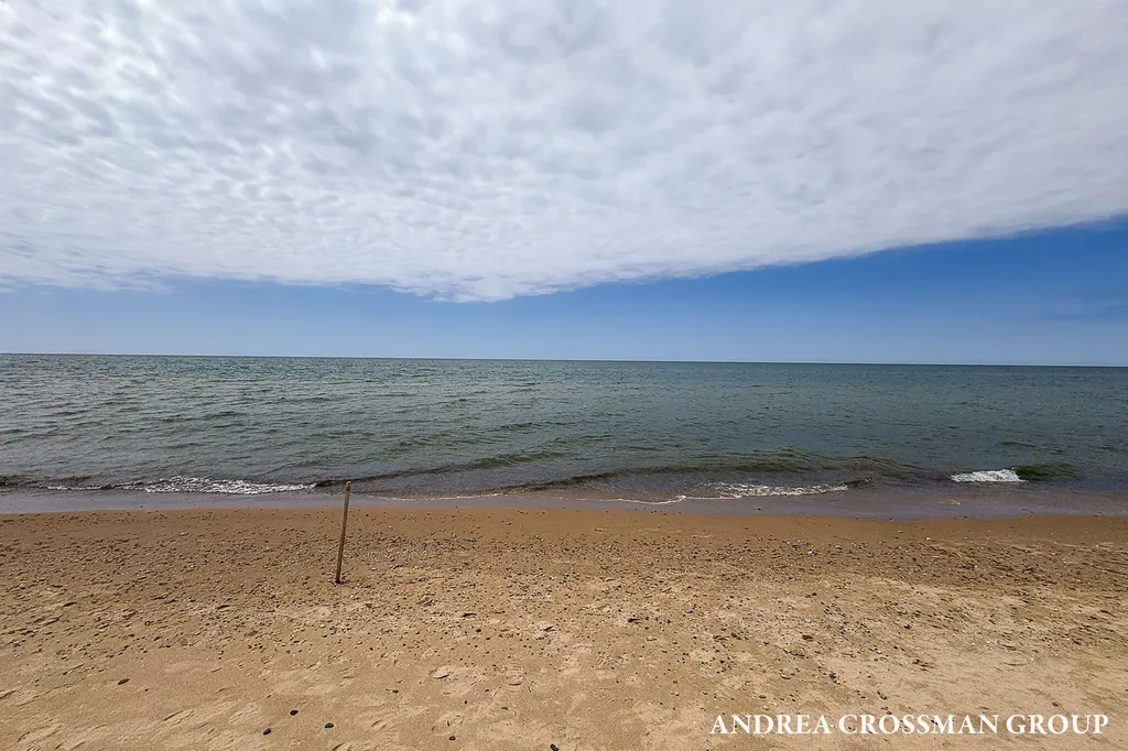 2338 Lakeshore Drive Ganges Township MI 49408