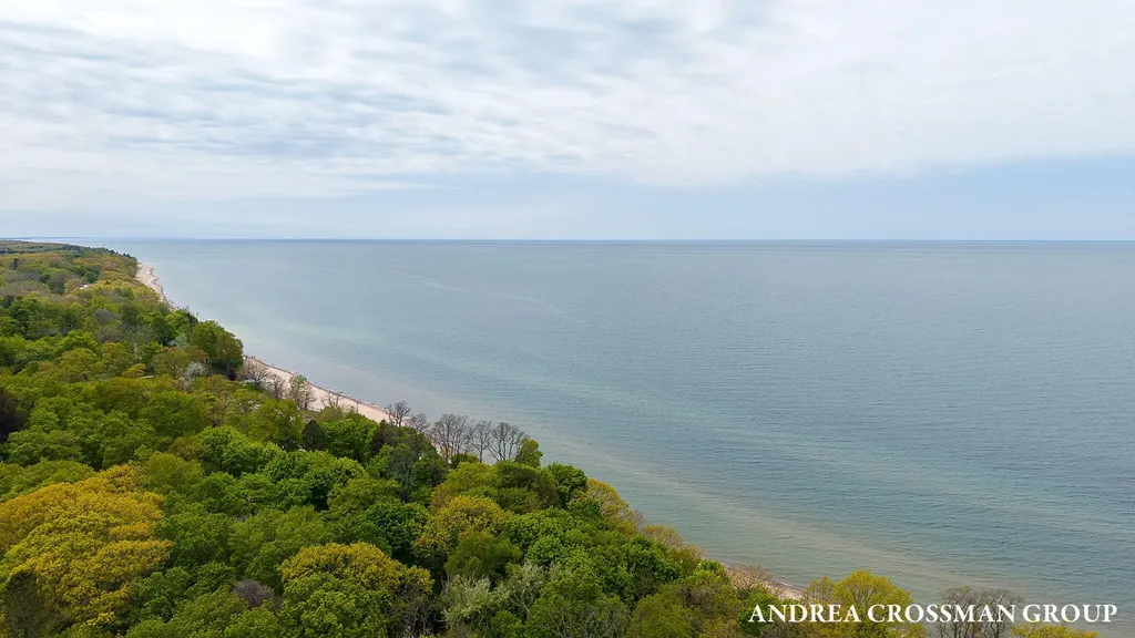 2338 Lakeshore Drive Ganges Township MI 49408