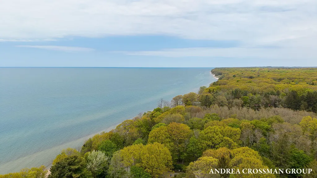 2338 Lakeshore Drive Ganges Township MI 49408