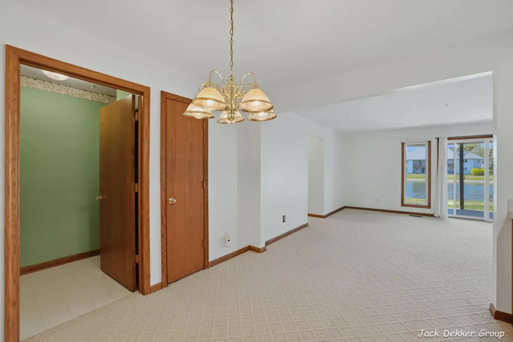 3153 E Crystal Waters Drive Holland Charter Township MI 49424