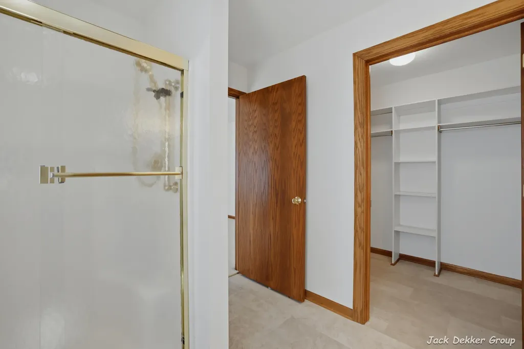 3153 E Crystal Waters Drive Holland Charter Township MI 49424