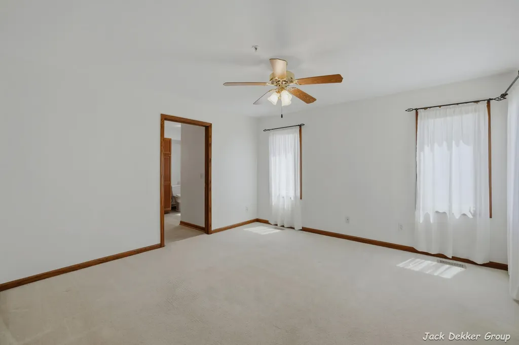 3153 E Crystal Waters Drive Holland Charter Township MI 49424