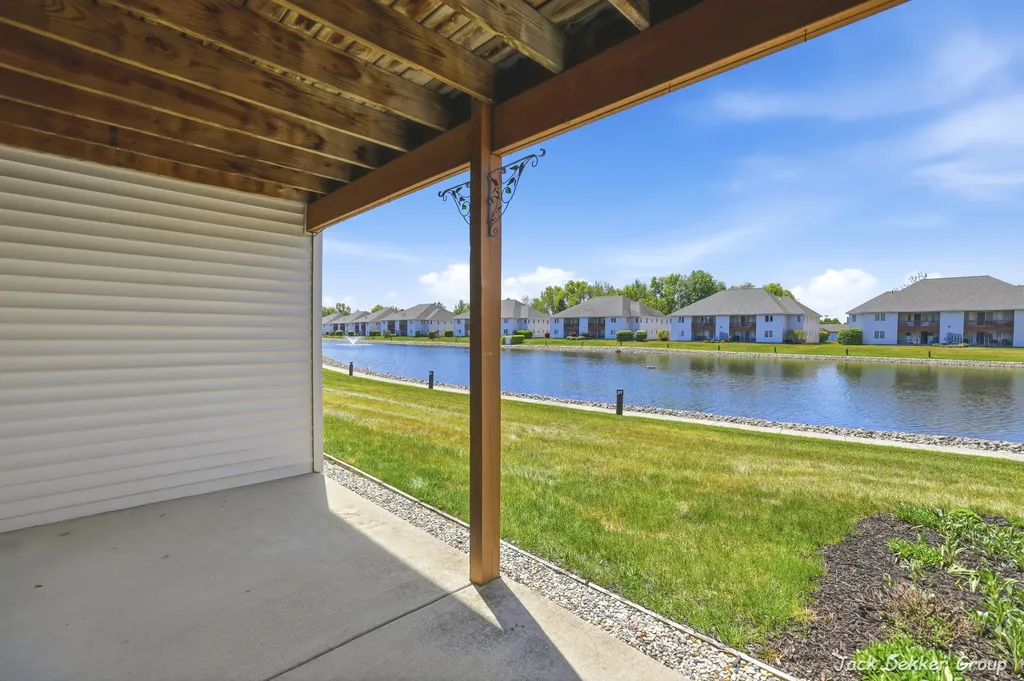 3153 E Crystal Waters Drive Holland Charter Township MI 49424