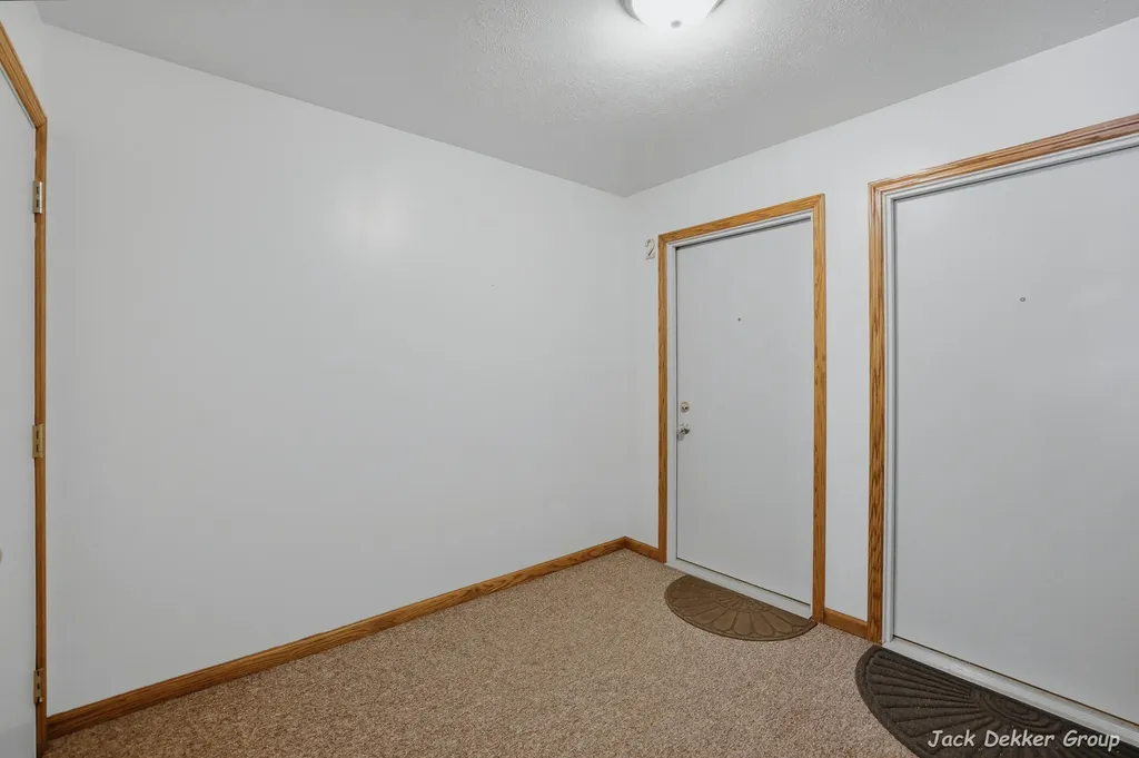 3153 E Crystal Waters Drive Holland Charter Township MI 49424