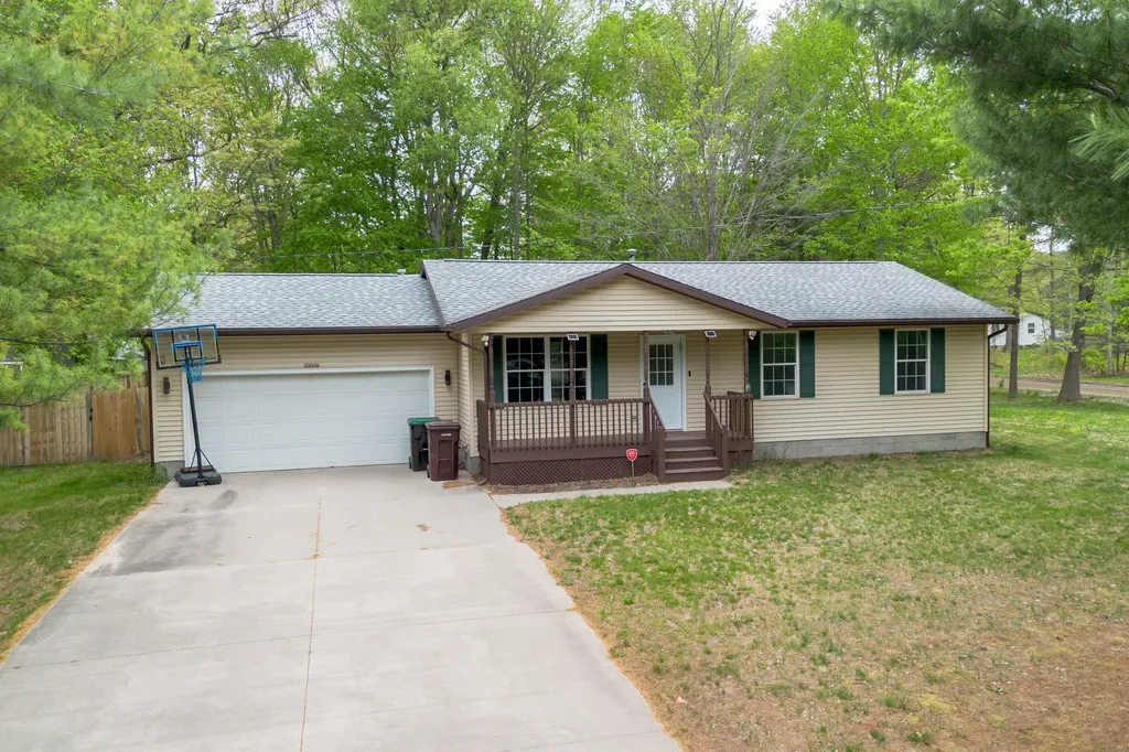 2908 Genesee Avenue Muskegon Charter Township MI 49442