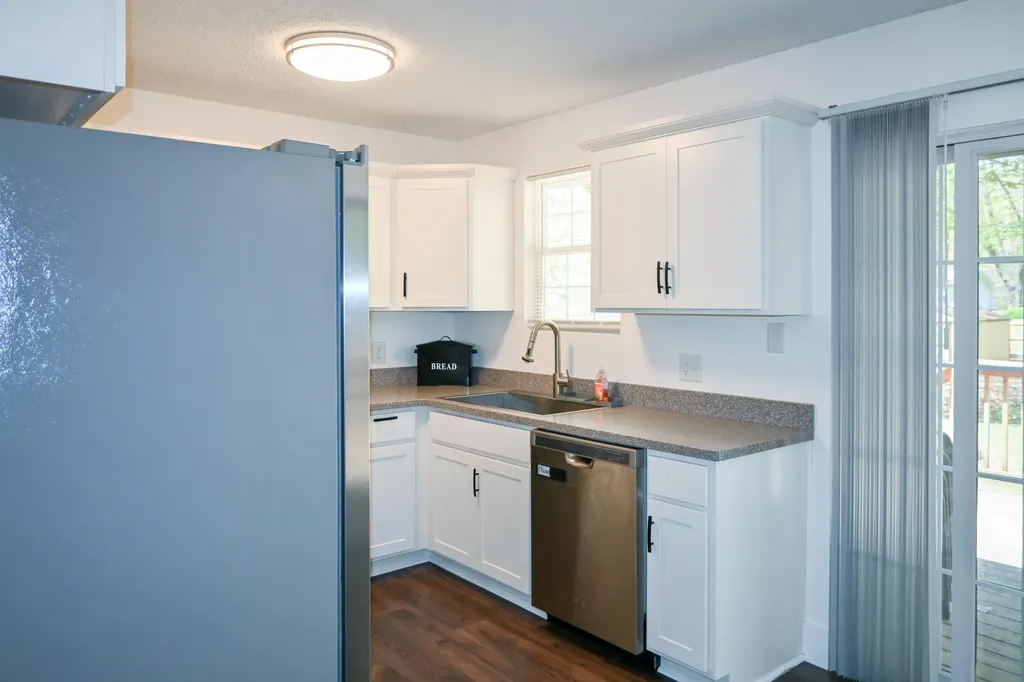 2908 Genesee Avenue Muskegon Charter Township MI 49442
