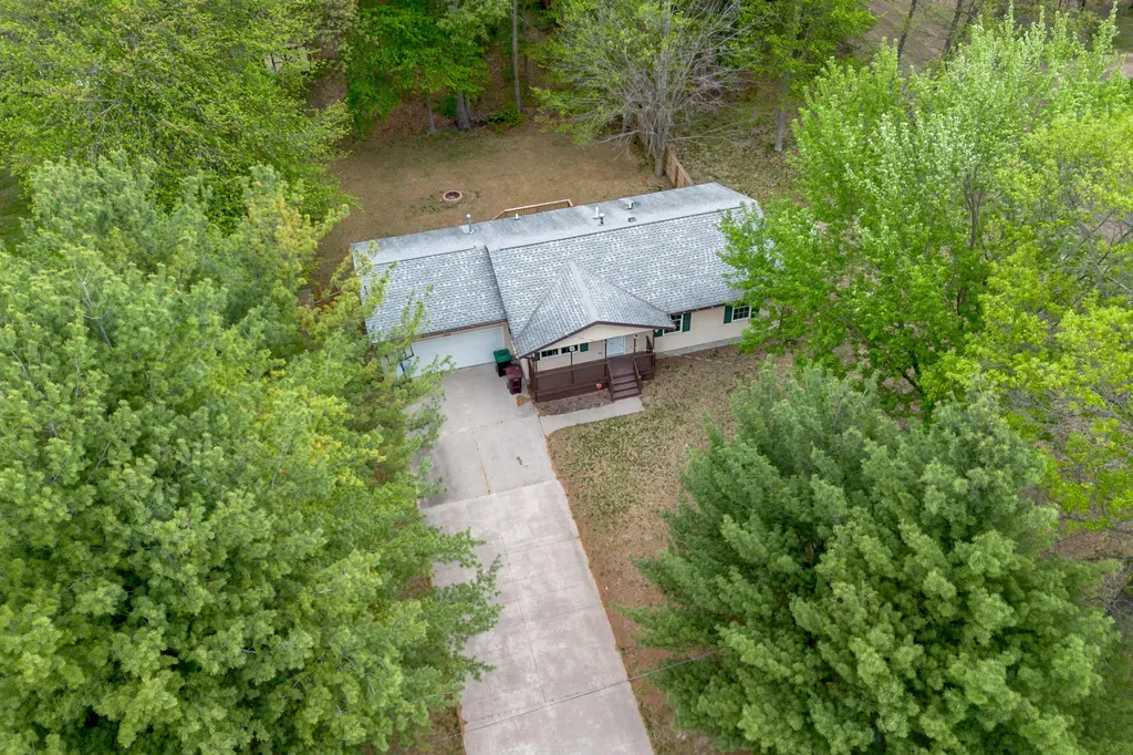 2908 Genesee Avenue Muskegon Charter Township MI 49442
