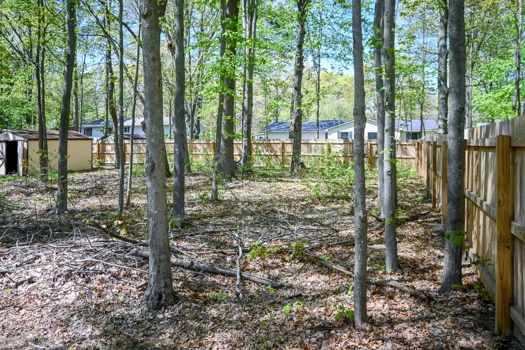 2908 Genesee Avenue Muskegon Charter Township MI 49442