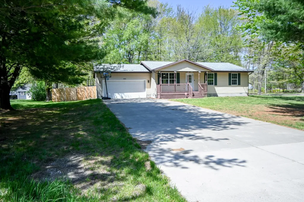 2908 Genesee Avenue Muskegon Charter Township MI 49442