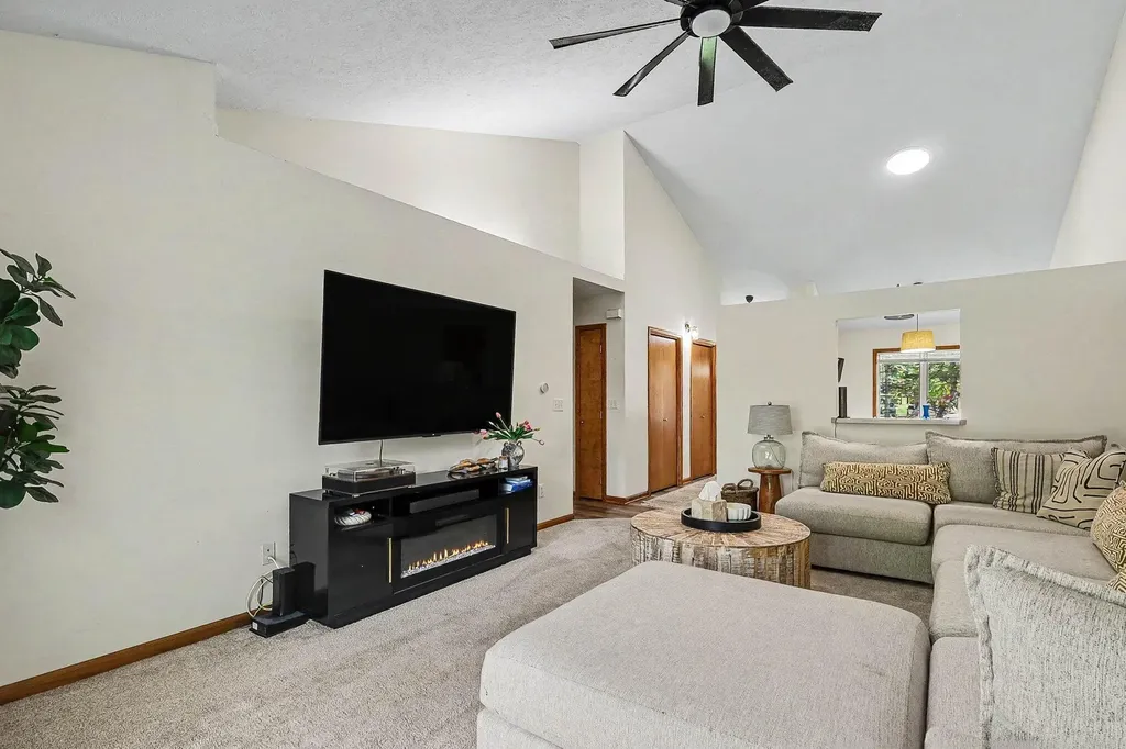 321 Nestlewood Drive Holland Charter Township MI 49424