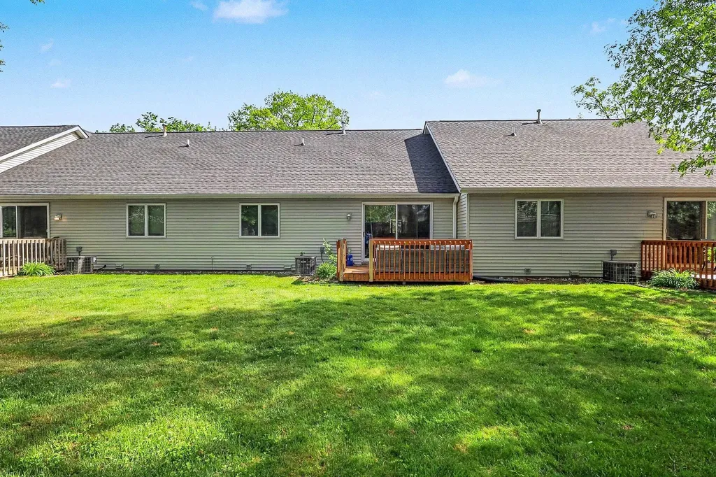321 Nestlewood Drive Holland Charter Township MI 49424