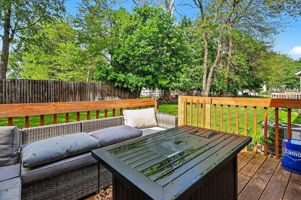 321 Nestlewood Drive Holland Charter Township MI 49424