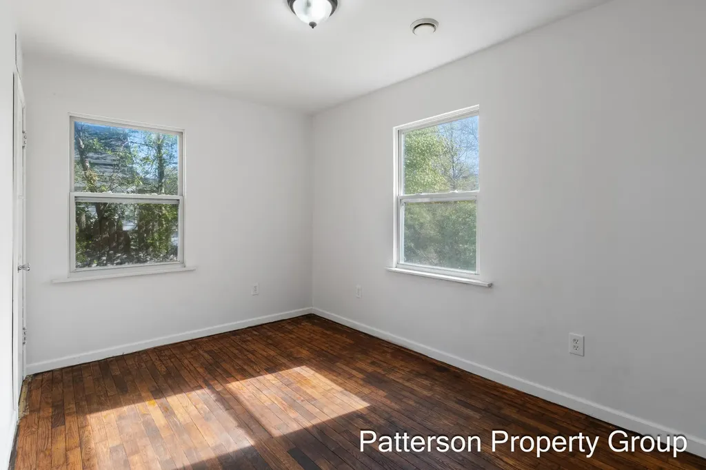 2107 8th Street Muskegon Heights City MI 49444