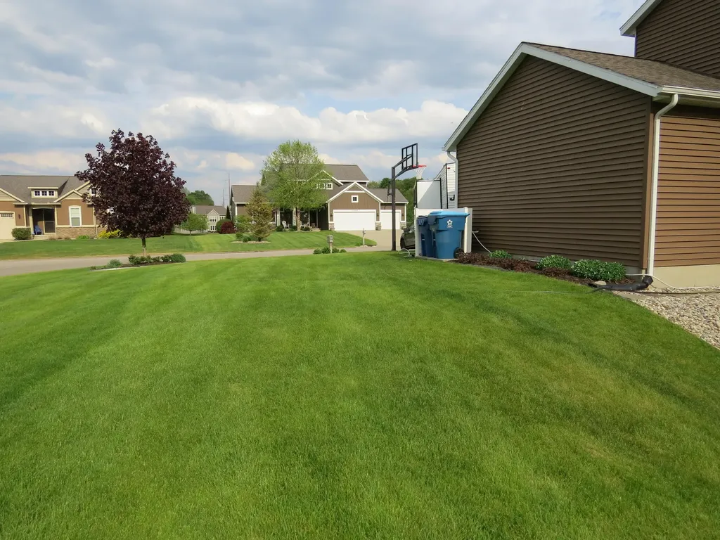 12961 Sweetbriar Drive Grand Haven Charter Township MI 49417