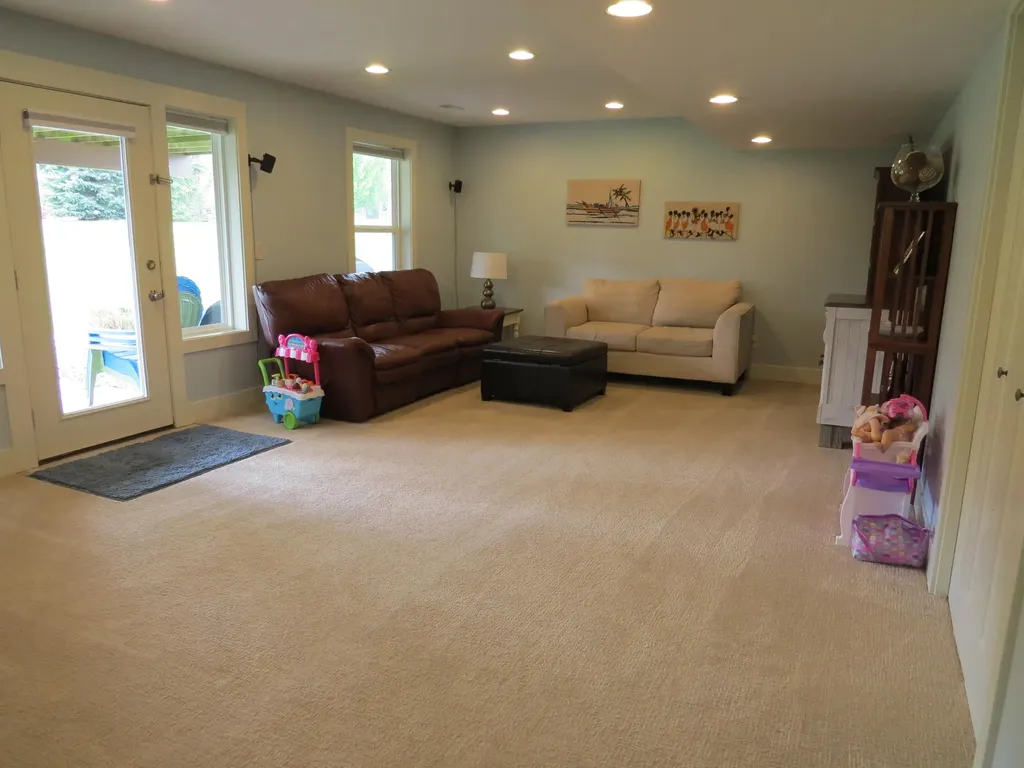 12961 Sweetbriar Drive Grand Haven Charter Township MI 49417