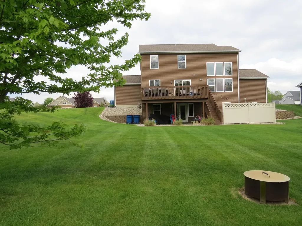 12961 Sweetbriar Drive Grand Haven Charter Township MI 49417
