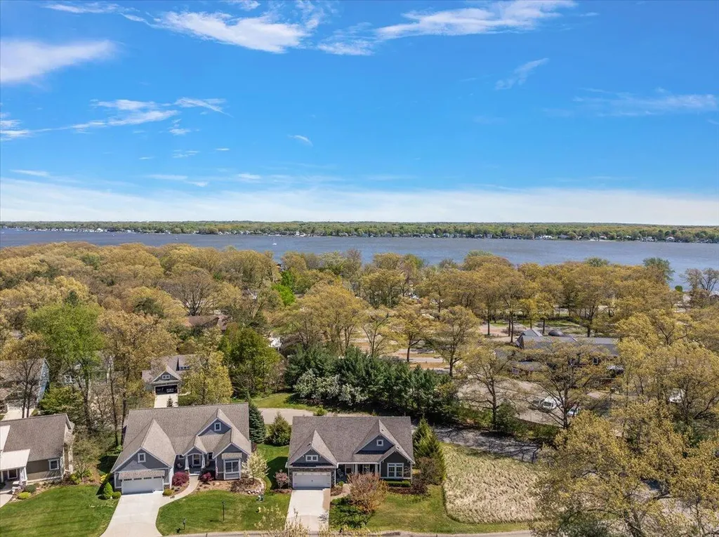 361 Scouts Hill Park Township MI 49424