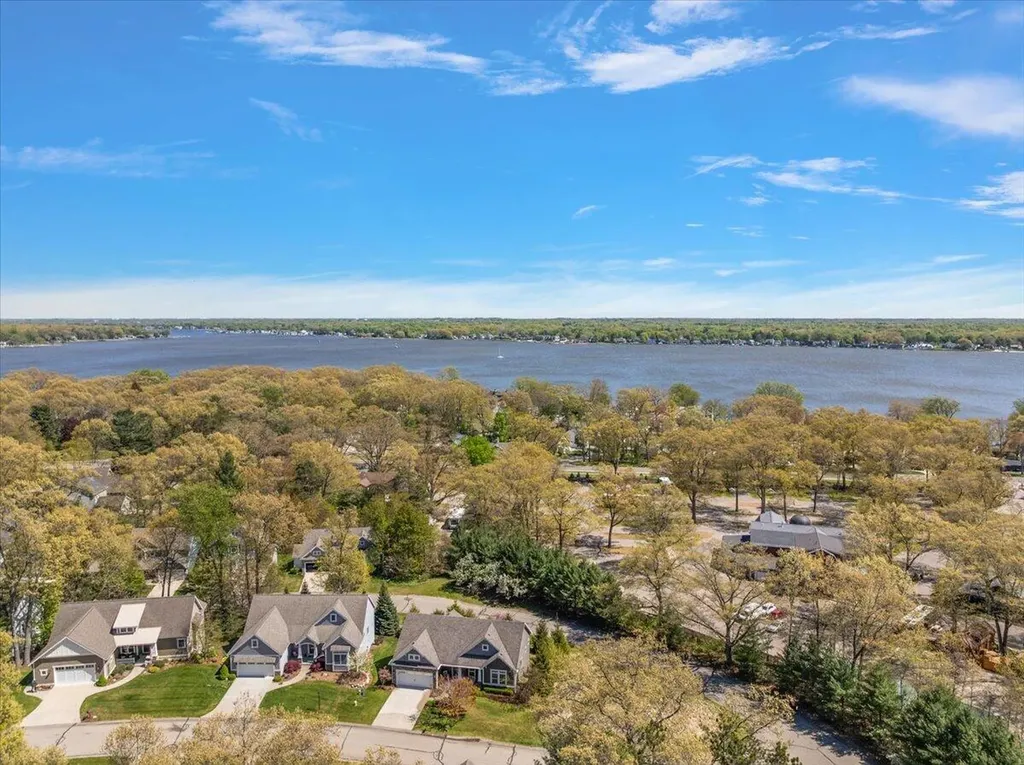 361 Scouts Hill Park Township MI 49424
