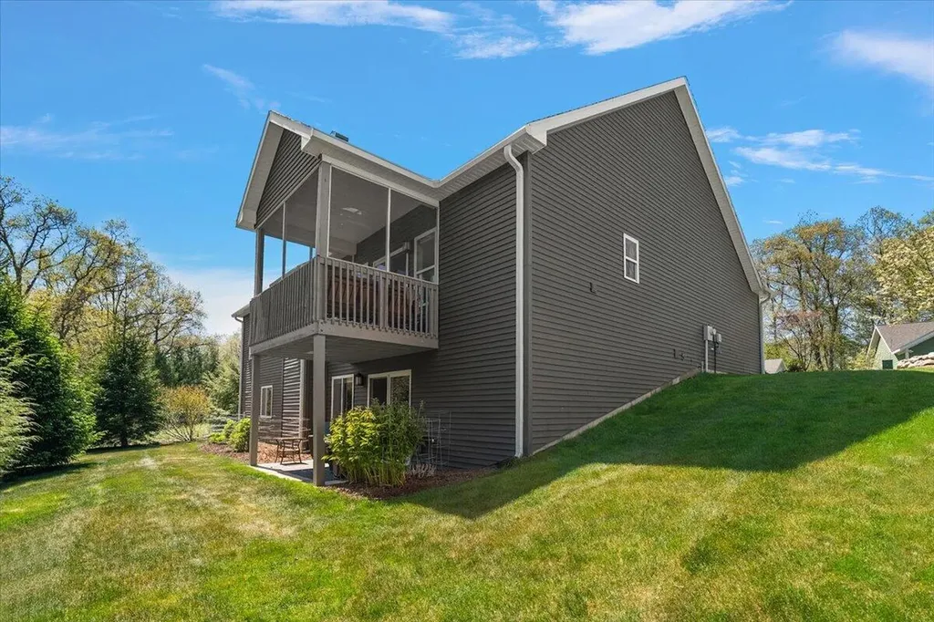 361 Scouts Hill Park Township MI 49424