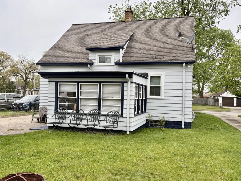 972 Stevens Street Muskegon City MI 49442