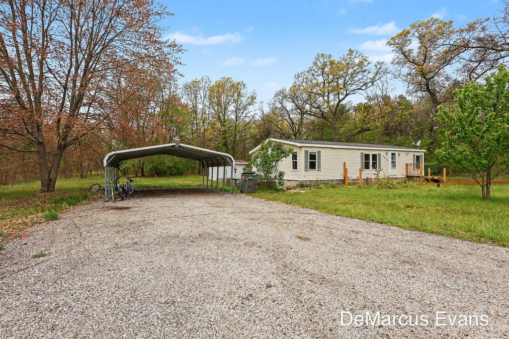 1575 S Brooks Road Muskegon Charter Township MI 49442