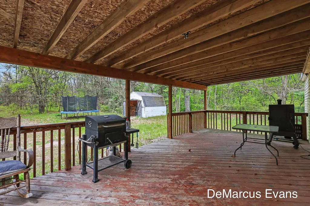 1575 S Brooks Road Muskegon Charter Township MI 49442