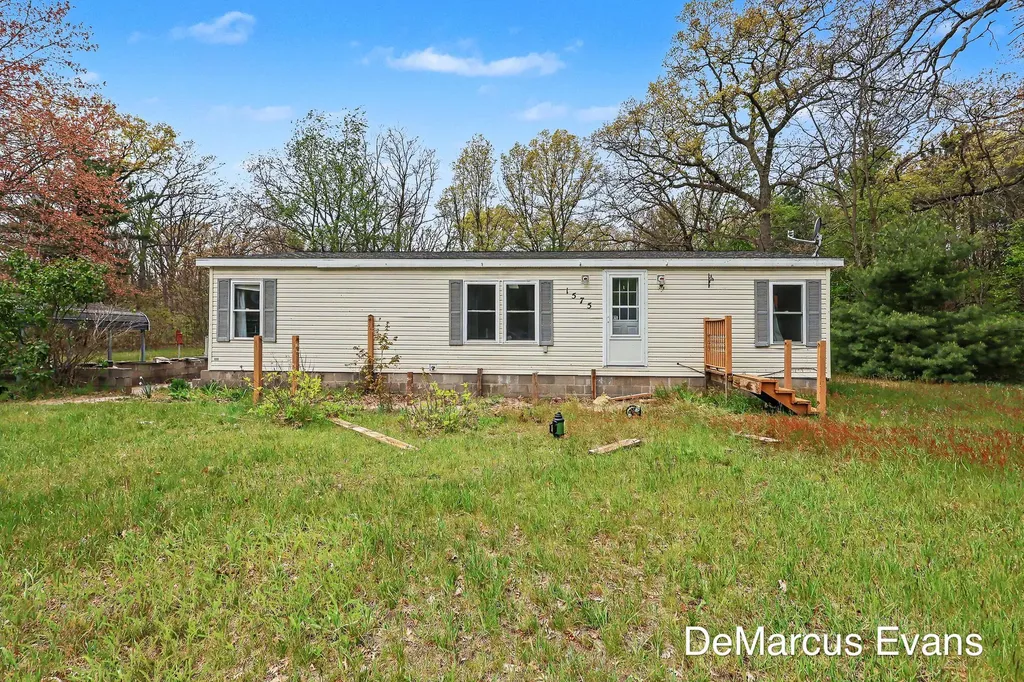 1575 S Brooks Road Muskegon Charter Township MI 49442
