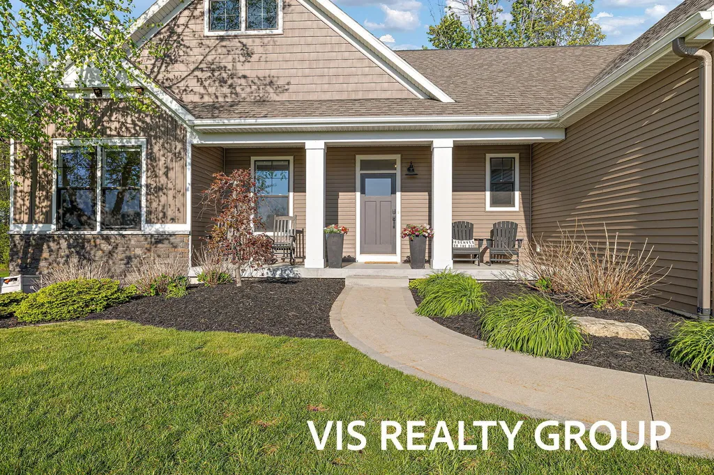 6318 Eaglewood Drive Blendon Township MI 49426