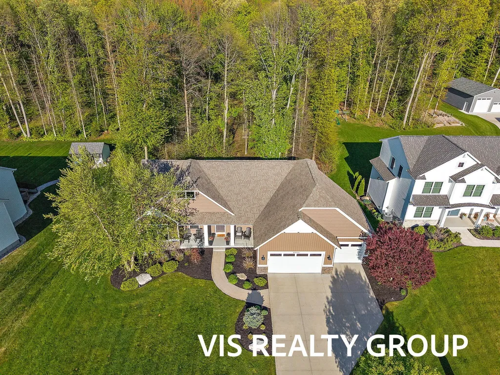 6318 Eaglewood Drive Blendon Township MI 49426